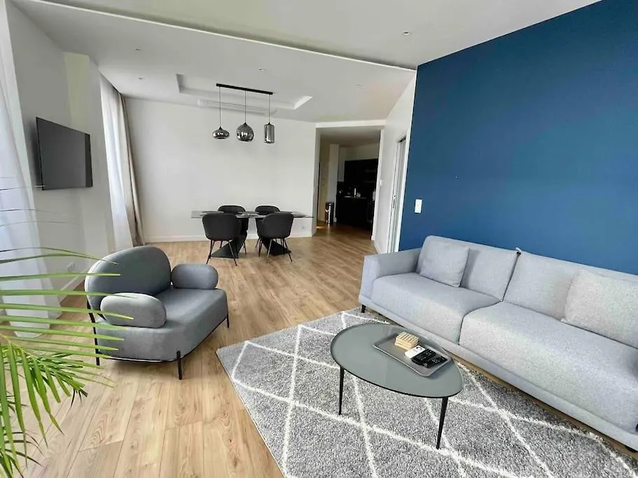 Bright Newly Renovated With Ac Apartamento